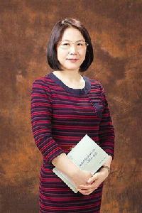 郭莉萍[北京大學醫學人文研究院教授]