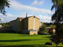 巴斯帝爾大學 巴斯帝爾大學