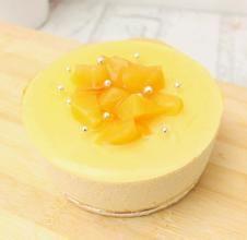 牛奶黃桃果凍 牛奶黃桃果凍