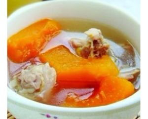 木瓜花生煲鯇魚尾 木瓜花生煲鯇魚尾