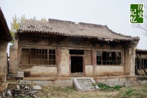 【松羅院正殿】