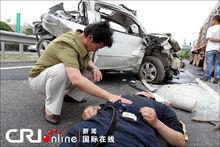 秦小明參事正在組織搶救中