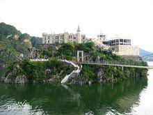 萬峰湖[南盤江主幹流域的一段]