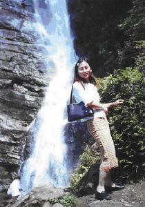 張玉蓮[金牛糧食購銷公司女工主任]