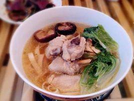 沙參燉雞 沙參燉雞