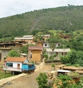 他古租上寨村 他古租上寨村