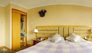 青島賢明緣商務酒店 青島賢明緣商務酒店