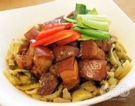 鹹菜燜豬肉 鹹菜燜豬肉