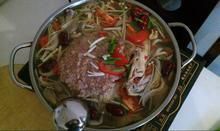 肉餅雞火鍋 肉餅雞火鍋