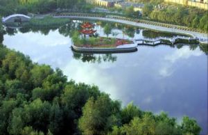  新疆大學 -紅湖