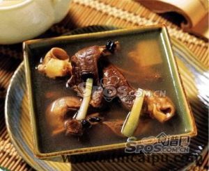 柏仁麥冬燉豬心 柏仁麥冬燉豬心