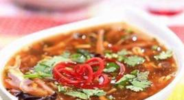 魷魚酸辣湯 魷魚酸辣湯
