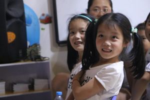 聽小酷哥哥講故事