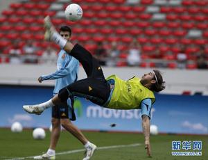 阿卜杜勒·克里姆·哈德廖伊 阿卜杜勒·克里姆·哈德廖伊