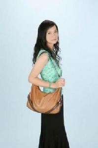 姚園[美國常青藤詩刊主編]