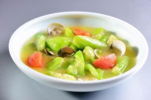 文蛤菜心絲瓜湯 文蛤菜心絲瓜湯