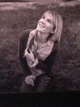 莉莉&middot;拉貝