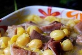 白果蓮須燉白鴿 白果蓮須燉白鴿