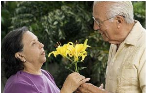 中齡老年人 中齡老年人
