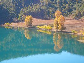 瀘沽湖謝瓦俄島 瀘沽湖謝瓦俄島