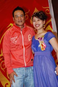 曲老師與任達華合影