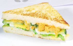 金薯雞蛋三明治 金薯雞蛋三明治