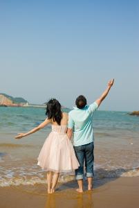 《帶我去看海》