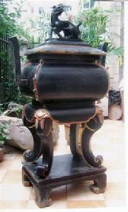 明漆器大香爐 明漆器大香爐