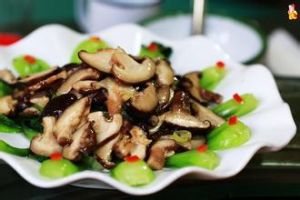 炒香菇