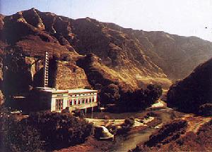 1955年12月27日 官廳水電站開始發電