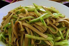 黃瓜拌豆皮 黃瓜拌豆皮