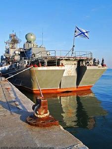 莫斯科號飛彈巡洋艦-近照