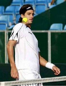 菲利西亞諾·馬格羅 菲利西亞諾·馬格羅