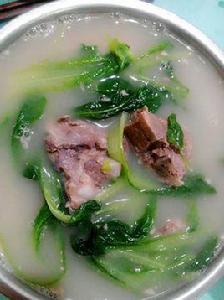 排骨小白菜湯 排骨小白菜湯