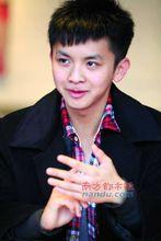 呂俊[深圳大學傳播學院新聞系學生]