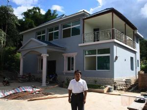 叭莊老寨村 叭莊老寨村