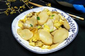 杏鮑菇炒雞蛋 杏鮑菇炒雞蛋