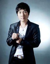 曾春年[中國內地男歌手]