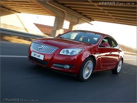 別克君威 別克君威