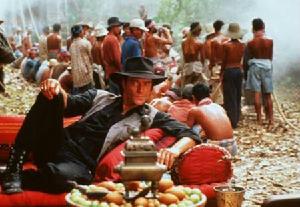 《古墓麗影》[2001年安吉麗娜&middot;朱莉主演的電影]