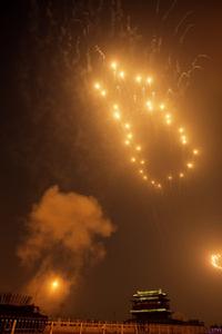 （圖）發射大腳印的炮