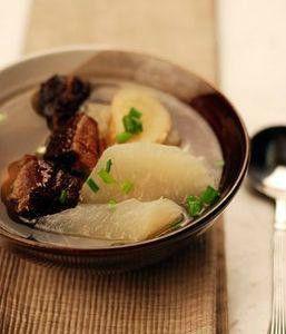 臘肉燉蘿蔔 臘肉燉蘿蔔