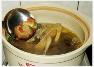 冬菇燴乳鴿 冬菇燴乳鴿