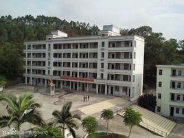 春灣中學 春灣中學