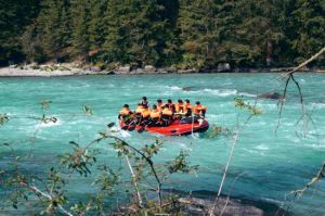 額爾齊斯河漂流 額爾齊斯河漂流