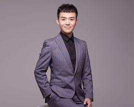 紀軍[中國電視藝術家協會主持人專業委員會成員]