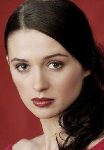 阿格涅茲卡·格羅喬斯卡 阿格涅茲卡·格羅喬斯卡