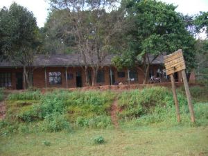 下納包村 下納包村