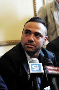 法布里濟奧·米科利 法布里濟奧·米科利