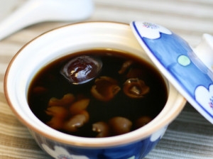 紅棗桂圓糖水 紅棗桂圓糖水